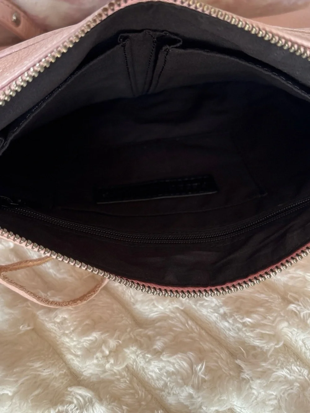 Rebecca Minkoff 🌸color blush